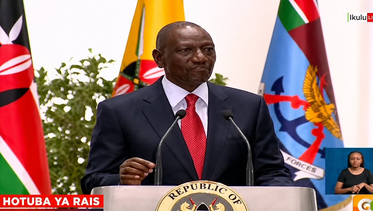 sholard_mancity's tweet photo. Ruto called an Emergency 7 PM address just to give us a history lecture then rush to what looks like vision 2060? 🚩
​No live questions. No real solutions. Just teleprompter history lessons.
​Complete disaster. https://t.co/UW0QiHNRPQ
