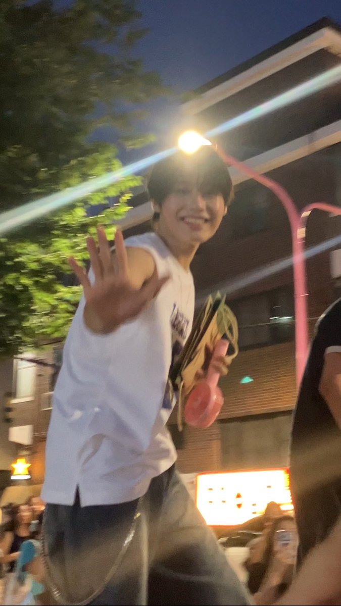 n1iifee's tweet photo. ㄱㅏㅈㅣㅁㅏ… https://t.co/jTYe2tZMiz