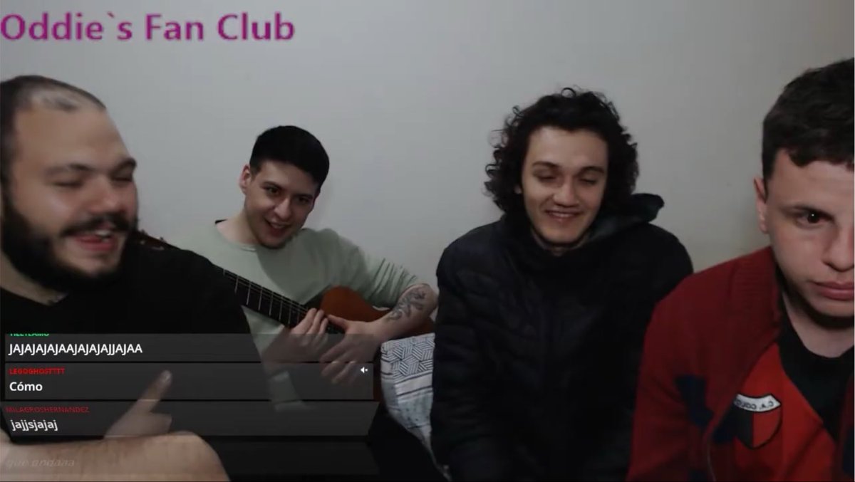 NachoAquinoo's tweet photo. Se quejan del sistema judicial pero después le dan hasta guitarra en los pabellones, y camarita para que hagan sus vivos!! https://t.co/3fX0wGhXI8