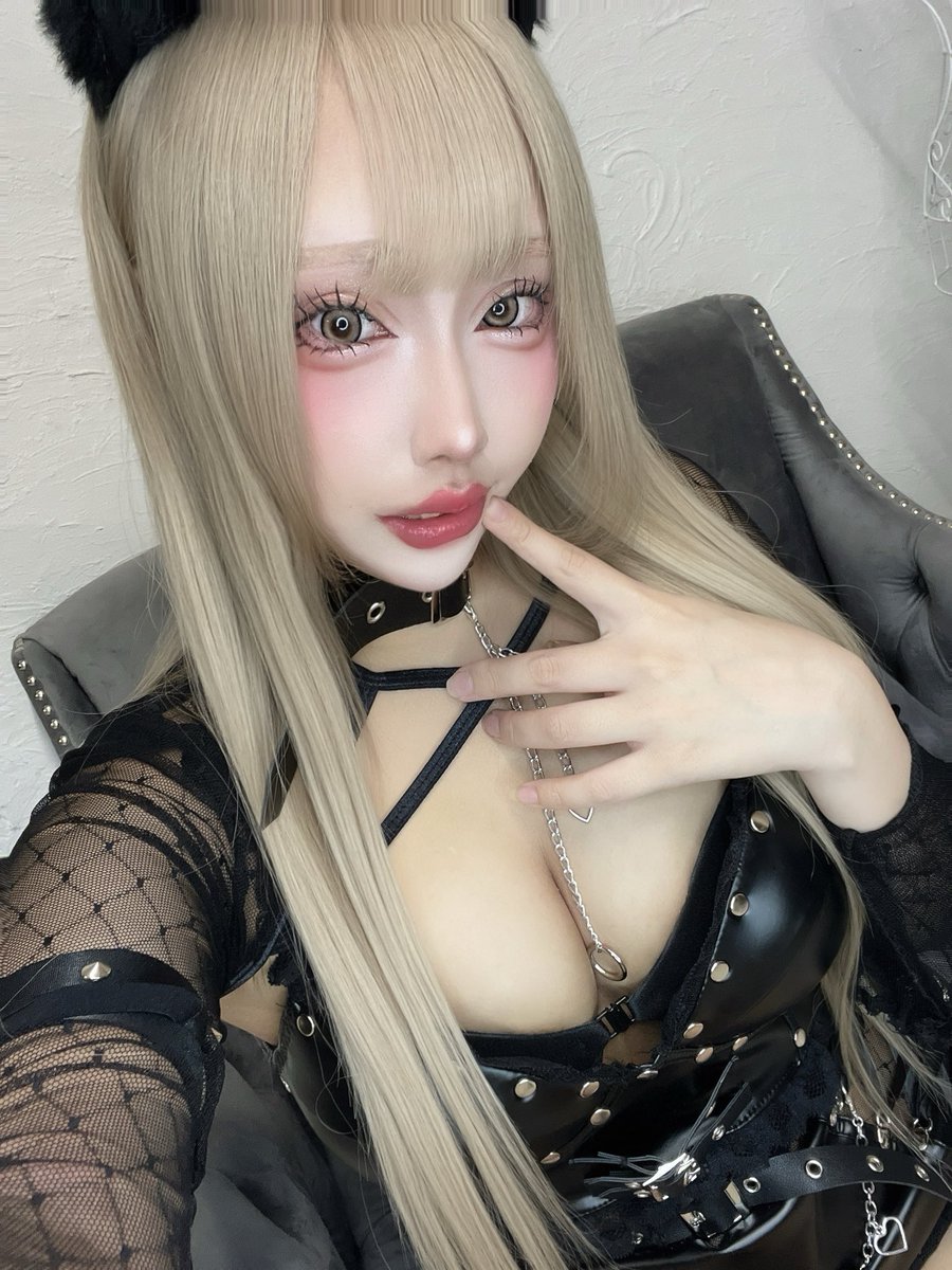 31111sub's tweet photo. リアル誕生日向かえました❕19歳です https://t.co/zwOkj6dPTs