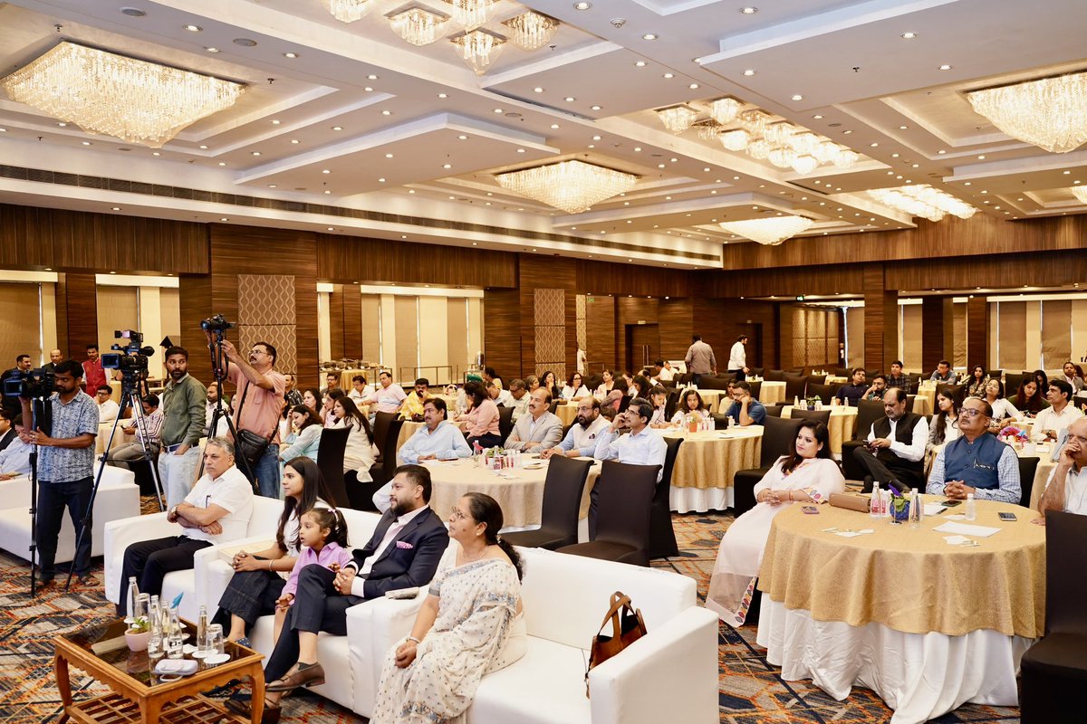 KumariDiya's tweet photo. Attended the launch of “Travel with Purpose: How to See the World Without Harming It” by Shri Anshu Saraf at Marriott Jaipur today, alongside Smt. Archana Saraf, Principal Secretary Shri Naveen Jain, SMS School Director Shri Damodar Goyal, and Additional Director Tourism Shri Rajesh Sharma. The book inspires responsible, environment-friendly tourism, a reminder that our small habits while travelling can protect our heritage and wildlife for generations to come.

This aligns closely with our Hon’ble PM Shri @narendramodi ji’s Mission LiFE toward a greener Rajasthan. 

Tourism and conservation go hand in hand, and I hope this book inspires travellers to make journeys that leave behind memories, not harm. Congratulations to Shri Anshu Saraf and Smt. Archana Saraf.