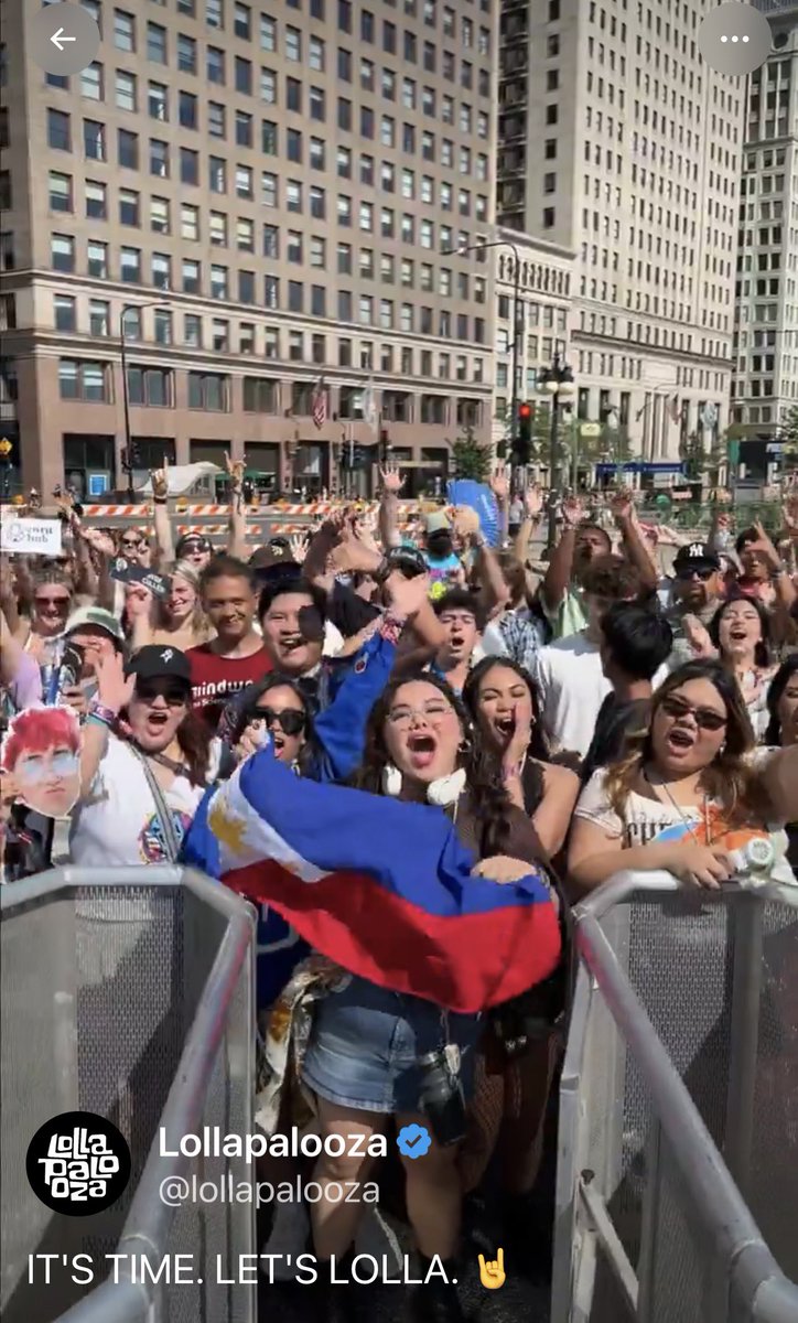 US_ATIN's tweet photo. Uy, Lolla US A’TIN shirt!😊🎶

Stream Lawless!

UPDATED TAGS:

SB19 LAWLESS RELEASE
@SB19Official #SB19
#SB19atLollapalooza https://t.co/9OLDiKW1vE