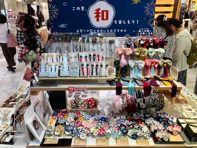 seisakusen's tweet photo. 本日最終日です✨
しばらくは関西での予定がありませんので、この機会に💦
色違いなどはお声がけください
ぜひ梅田おいでの際はご覧下さい

🎐期間限定 店舗案内🎐
2026/07/16~07/31 
JR大阪駅直結 ルクアイーレ１階  
営業時間 10:30～20:30 https://t.co/iajlv2T4H8