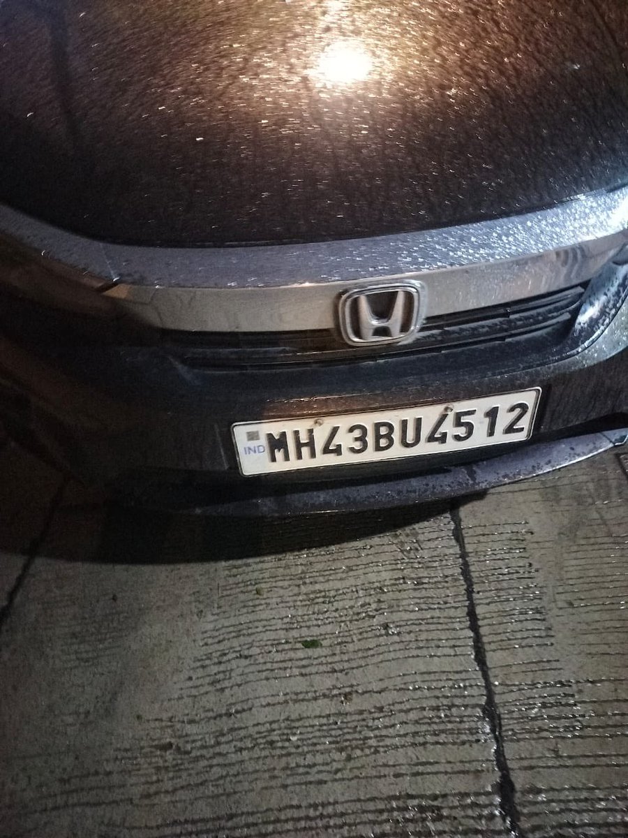 HorizonCHS's tweet photo. @MTPHereToHelp @CPMumbaiPolice @CMOMaharashtra parking outside our gate by putting this police board, creates a blind spot for people going in or coming out
Address Horizon Green CHSL Raheja Estate Kulupwadi Borivali East Mumbai 400066 https://t.co/92FoEOS3MV