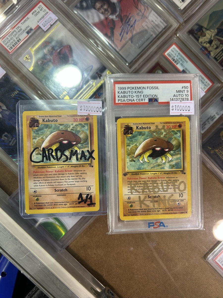 KabutoKing_'s tweet photo. Should I buy it? 

Appreciate you letting me see it again @CardsMax 👑🙏 https://t.co/b9vxDO7v3Q