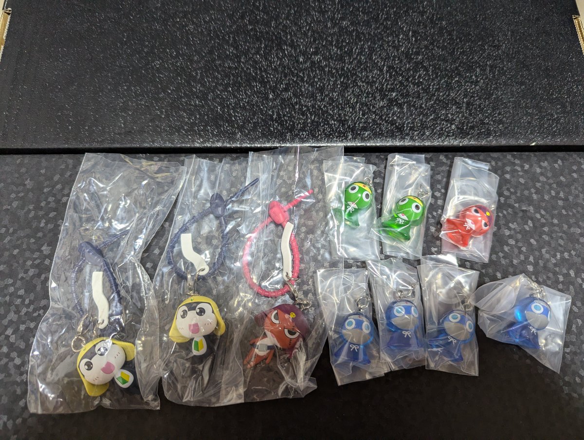 buttobasoul_'s tweet photo. 交換
めじるしチャーム
マルチチャーム

譲)画像
求)過去ケロロ系商品(メンバー不問)

主に郵送にて対応させて頂きたいです。

よろしくお願いいたします。 https://t.co/GI0OcpWV4F