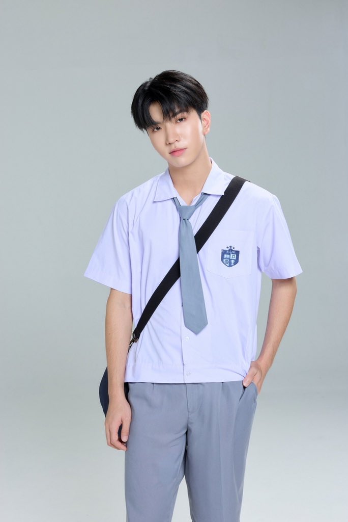 keenfanbaseTH's tweet photo. พี่นิรันดร์เท่มาก ๆ เลยฮะ 🥺

WEIRDO 101 TRAILER

#WEIRDO101Series
#keenkeno , @keenkeno_sp https://t.co/PgrzoNbyNP