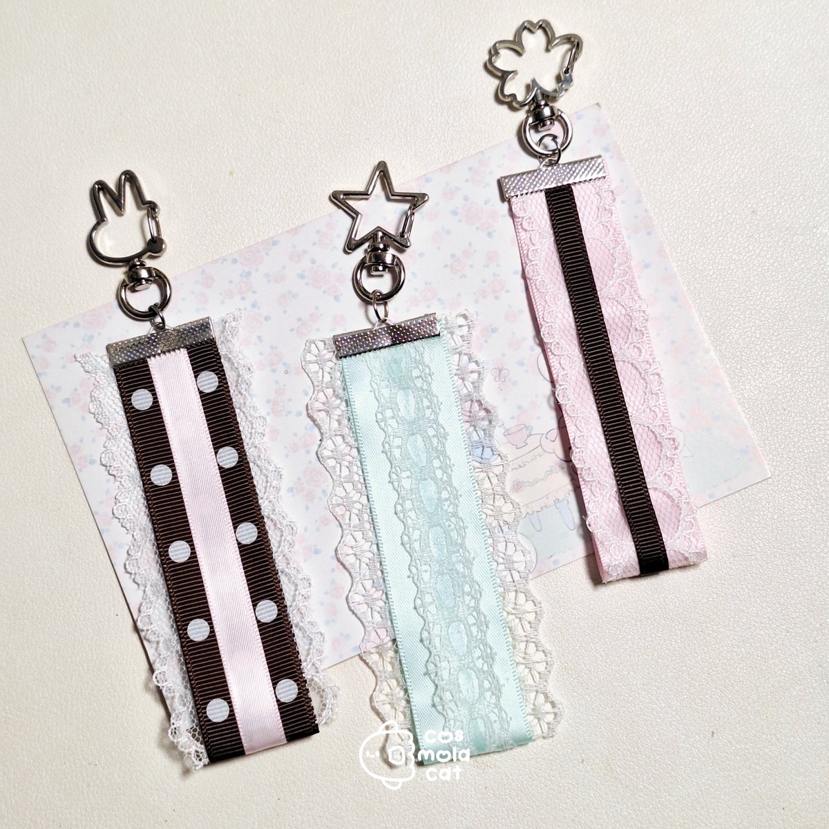 cosmola_cat's tweet photo. ⋆𐙚｡webbing pin 𖦹.ᡣ𐭩˚˚⋆𐙚

ที่ติดเข็มกลัด/พวงกุญแจ

39฿

ค่าส่ง 45฿

DM to order ✅
Custom ✅ 
#ตลาดนัดเฟรมการ์ด #webbingpin #ที่ติดเข็มกลัด #รับทำgiveaway https://t.co/mzLJ2Uf49w
