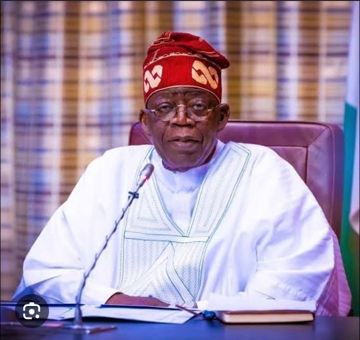 Rejoice_inlife's tweet photo. I've come to this conclusion : Tinubu did not go to school. https://t.co/i4tUdLhayW