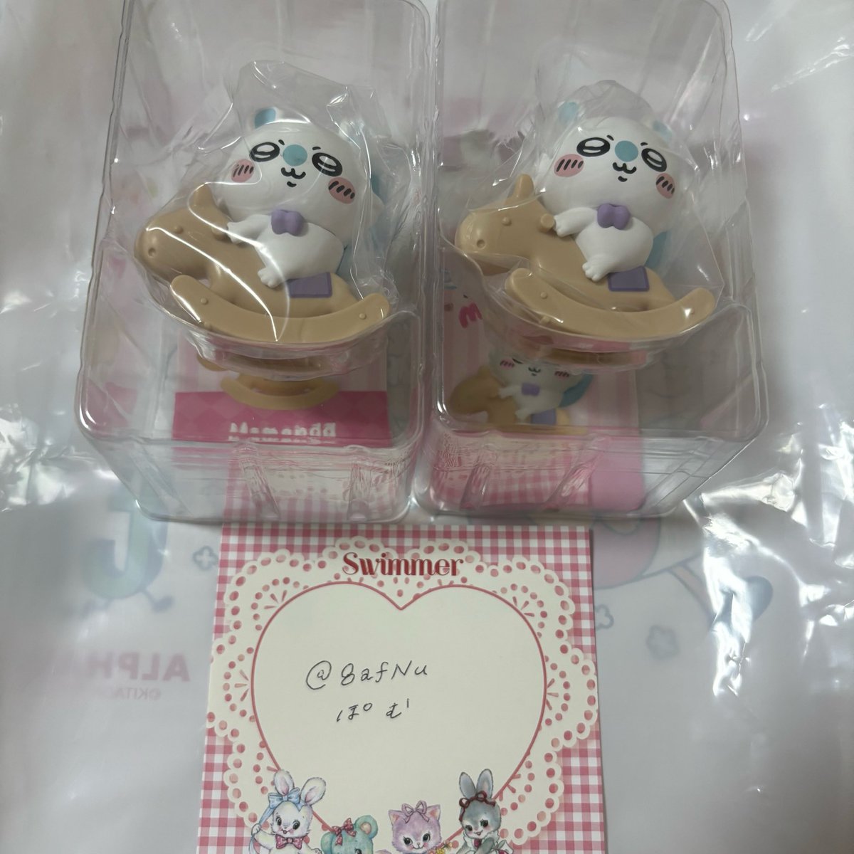 8afNu's tweet photo. 【交換】ちいかわ GPSBOX ゆらゆらmokuba 木馬 フィギュアコレクション

(譲)モモンガ×2

(求)ハチワレ うさぎ ＞定価(+送料)

手渡し(大阪梅田、尼崎)＞郵送にて交換希望です。検索からもお気軽にお声掛けください。 https://t.co/UkUhrjUt3i