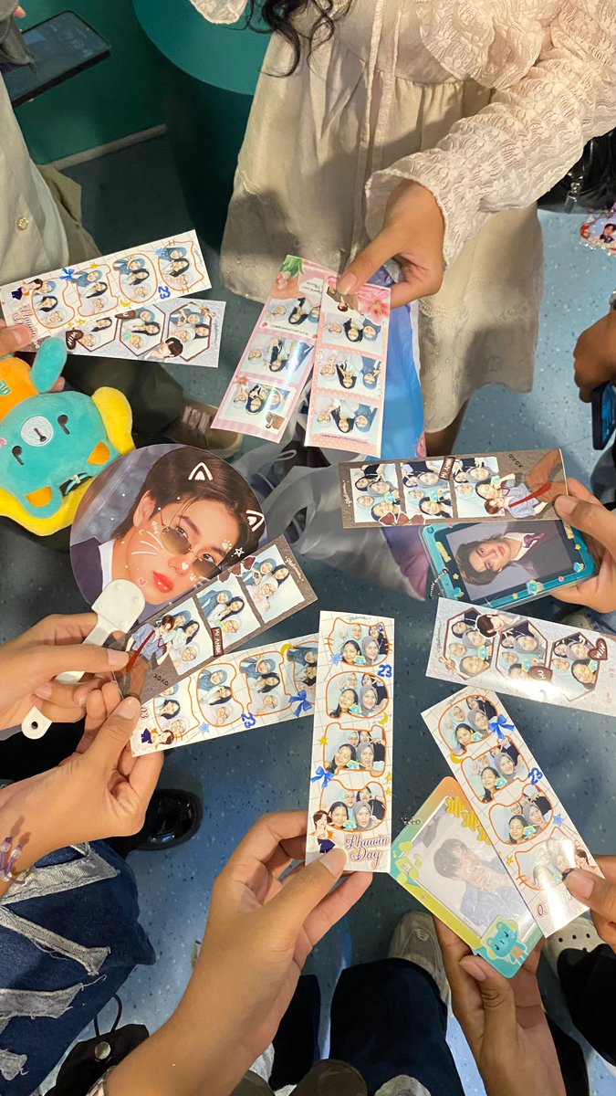 reandrana's tweet photo. late post but memories stay ✨

@phuwintang 's birthday edition 🧡
📍jakarta, indonesia 

OUR STAR PHUWIN 23rd
#23rdHoneyThePHUWINDay
#phuwintang https://t.co/WZ7U15dnGG