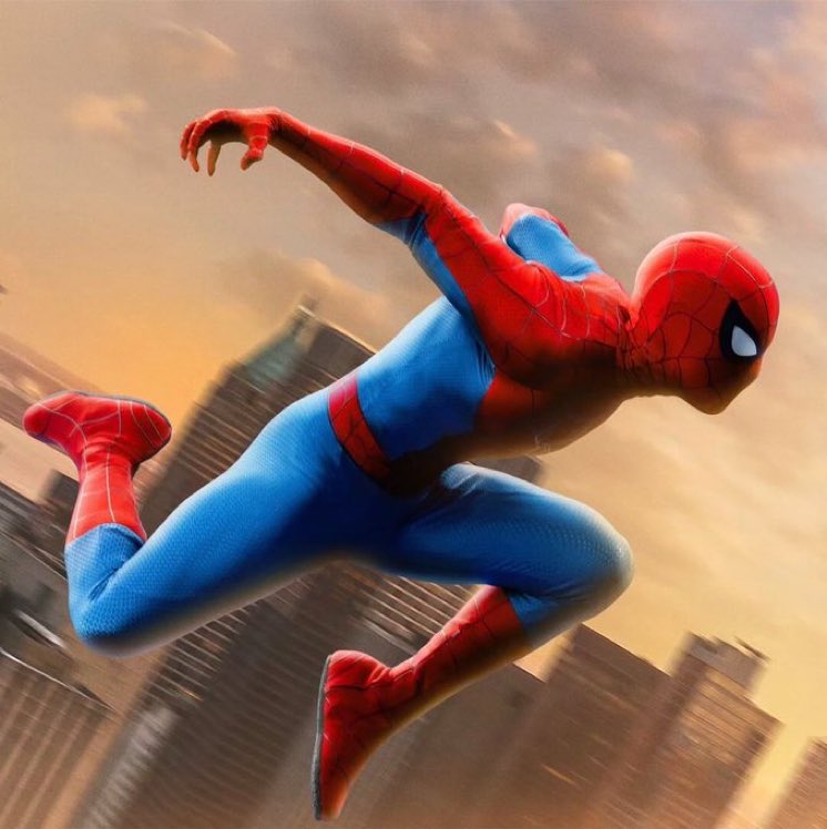 HollywoodHandle's tweet photo. Tom Holland says Man-Spider was considered for SPIDER-MAN: BRAND NEW DAY:

"We explored the nightmare sequences of him waking up as the Man-Spider and very quickly we were like, 'we do want children to enjoy this movie as well.'"

(Via: @joshuahorowitz) https://t.co/sXauUQtsLf