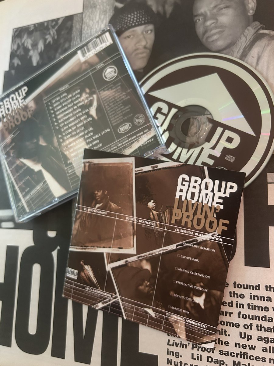 hiphopgods's tweet photo. Group Home - Livin’ Proof
#livinproof #grouphome #hiphopgods https://t.co/p4A3crD24M