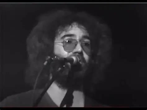 TJStJerome's tweet photo. Grateful Dead June 19 1976 High Time - Passaic, NJ #gratefuldead #JerryG... https://t.co/tgizuhrkx8 https://t.co/1yrDHnEkza