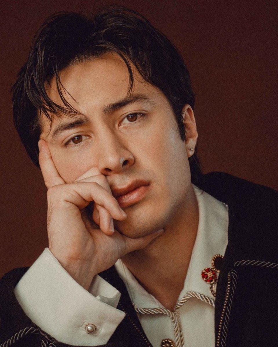 CinnaHud's tweet photo. 🥹 beautiful eyes https://t.co/hokrAifByu