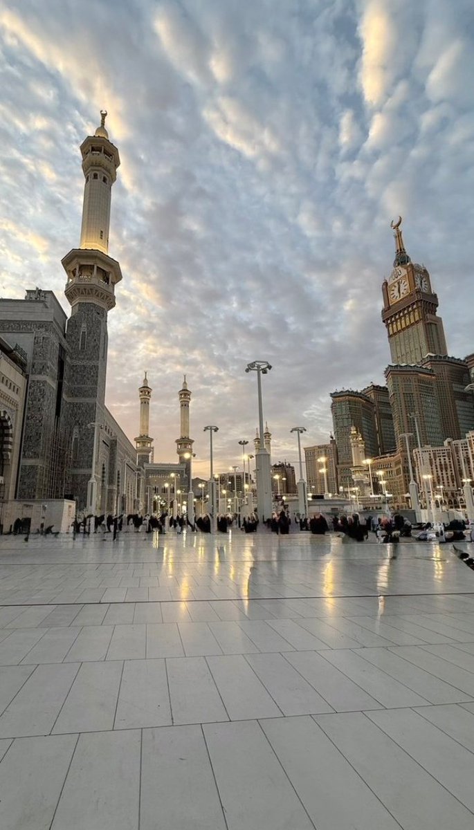 MatthewWad3527's tweet photo. وسعت بھی رحمت بھی https://t.co/kEzMKsvugt