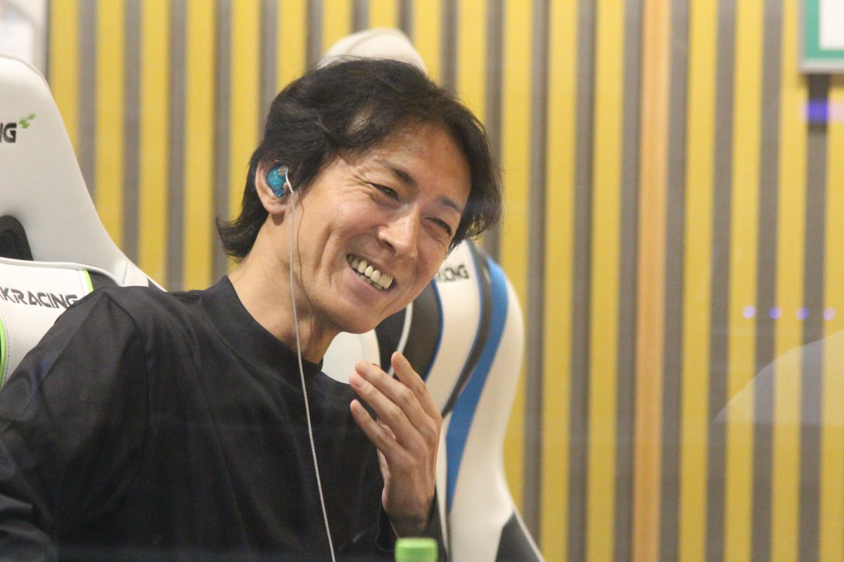 NinetyNineANN's tweet photo. 今日から「粉人間」となった？岡村さん。

粉人間「お前かオレをハゲだと言っていたのは…どうだ足元から粉が降りかかっているぞ」

矢部「オレじゃないよ！」

粉人間：そうなのか、すまなかった」

…粉人間は優しいのです。

＃ナインティナインANN
👇PCスマホで聴けます。
https://t.co/YwF7055Nj5 https://t.co/BQhosB68ET