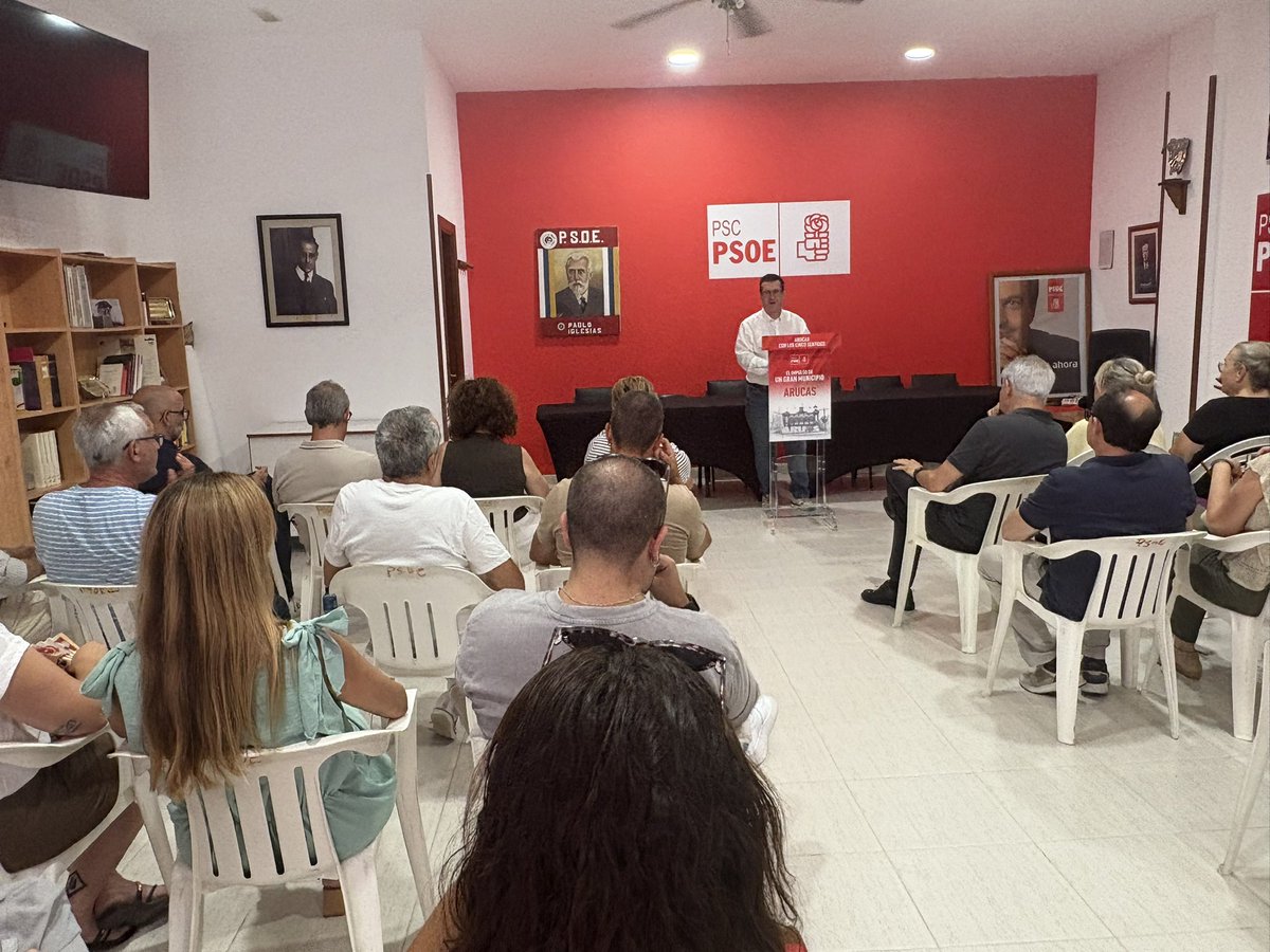 psoegc's tweet photo. 🌹 En un encuentro con la militancia de la Agrupación Socialista de Arucas, @chanofranquis afirmó que “3 años de Gobierno de CC y PP han supuesto 3 años perdidos para Canarias”.

Frente a la inacción en vivienda y servicios públicos, el PSOE sigue siendo la mejor alternativa. https://t.co/Y9A9RG3Fjd