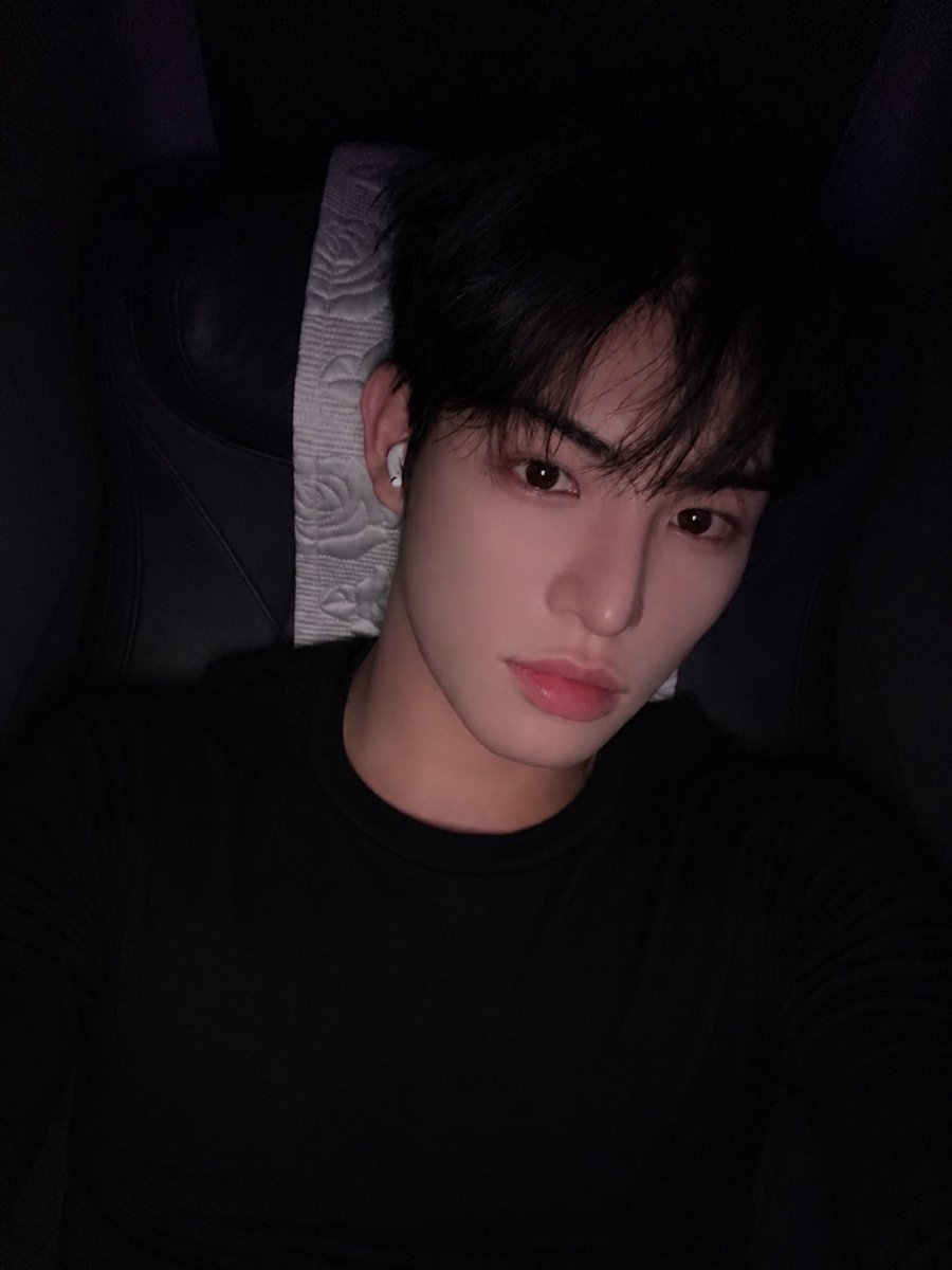 99uxc's tweet photo. 쩨 귀요미•••♥ https://t.co/FePSDyq0dH