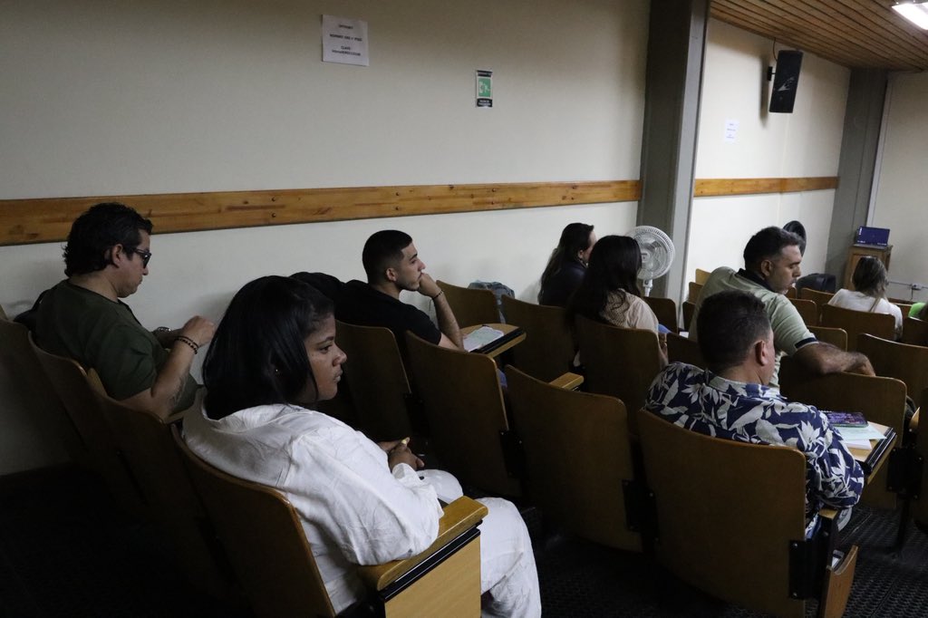 ENSColombia's tweet photo. ⚖️📸 Así vivimos el Programa de Formación en Derecho Laboral y Debido Proceso.

🤝 Durante cuatro días compartimos aprendizajes, experiencias y herramientas para fortalecer la defensa de los derechos laborales y la acción sindical. https://t.co/T5fUTEV6p4