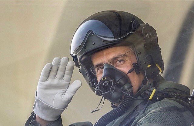 Army_SA1's tweet photo. صقر #القوات_الجوية_الملكية_السعودية وقائدها الفريق الطيار الركن تركي بن بندر بن عبدالعزيز ال سعود🇸🇦 https://t.co/XmAZbdwwrg