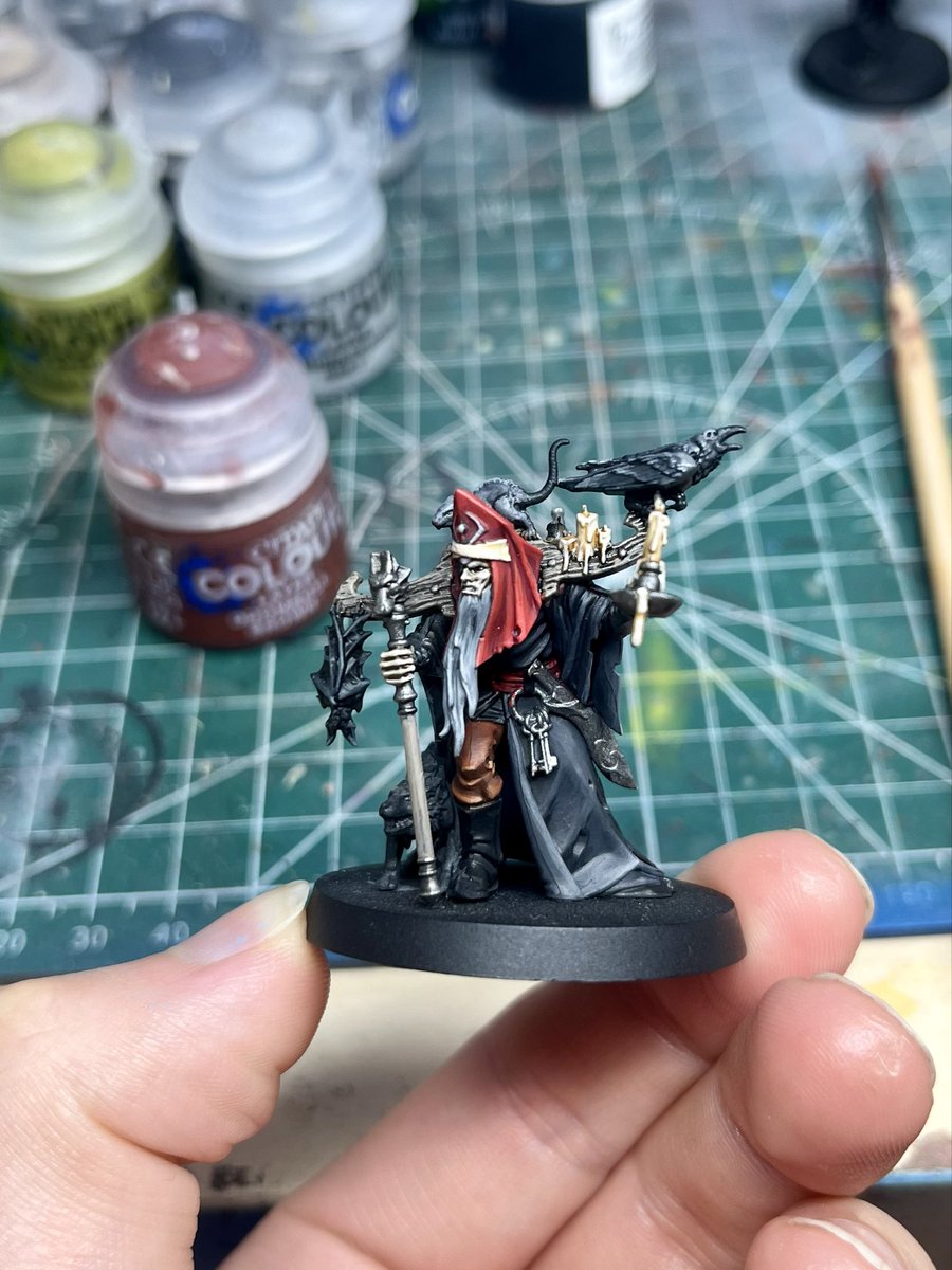Total_Atom's tweet photo. Working on  another grim lad
#miniaturepainting #warhammer #ageofsigmarminiature 
#hobbystreak day 567 https://t.co/NZfkGOc5xh