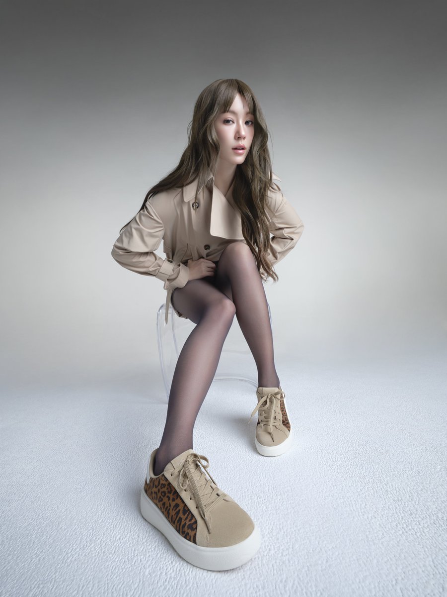 mayaonline2002's tweet photo. FitFlop ประกาศเปิดต��ว “น้ำตาล ทิพนารี” #NamtanTipnaree ในฐานะแบรนด์แอมบาสเดอร์ประเทศไทยคนล่าสุดที่จะมาถ่ายทอด“Nothing Feels Like FitFlop” แคมเปญสุดพิเศษ Autumn/Winter 2026 #FitFlopXNamtan ตอกย้ำถึงดีเอ็นเอของแบรนด์ FitFlop ในการสร้างสรรค์รองเท้าที่ผสานงานดีไซน์สุดประณีต ความเบาสบายที่สวมใส่ได้ตลอดทั้งวัน และความเชี่ยวชาญตามหลักชีวกลศาสตร์���อาไว้อย่างไร้ที่ติ.
 
#NothingFeelsLikeFitFlop
#FitFlopThailand
