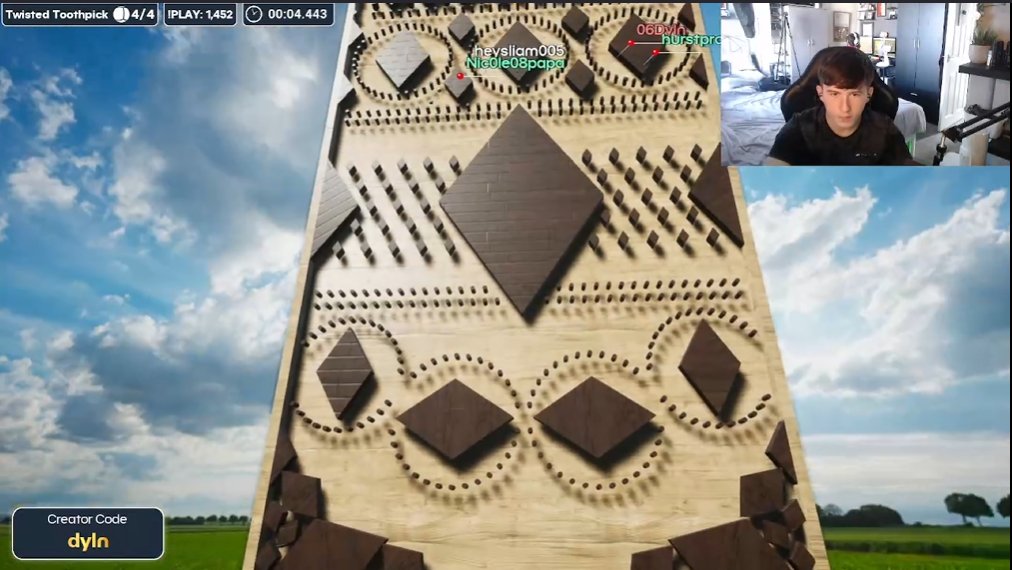 06Dyln's tweet photo. WE LIVE PLAYING MARBLES ON STREAM!!
https://t.co/amLeoSgIHM https://t.co/ZexoCQuZz3
