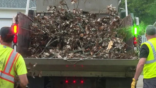 MahoningCoEMA's tweet photo. Although the larger county-coordinated, multi-agency debris mgt. operation has concluded, individual municipalities and townships continue to conduct debris mgt. For information regarding debris mgt. in your area, please contact your local municipal or township government. https://t.co/eyaMIrgyq4