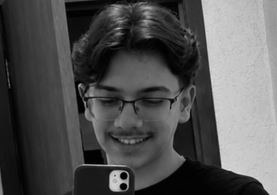 obscat's tweet photo. ⚫️LUTO: Jovens FALECERAM em decorrência de uma descarga elétrica em um ACAMPAMENTO CATÓLICO, na cidade de Itupiranga-PA. 

São eles:
- Itotekoytii Sompre, 17 anos
- Saimon Gomes Lustosa Lopes, 17 anos
- José Mercedes Costa Oliveira, 39 anos
- João Vitor Alves da Silva, 26 anos

DESCANSEM EM PAZ. Nossos sentimentos aos familiares, amigos e comunidade.