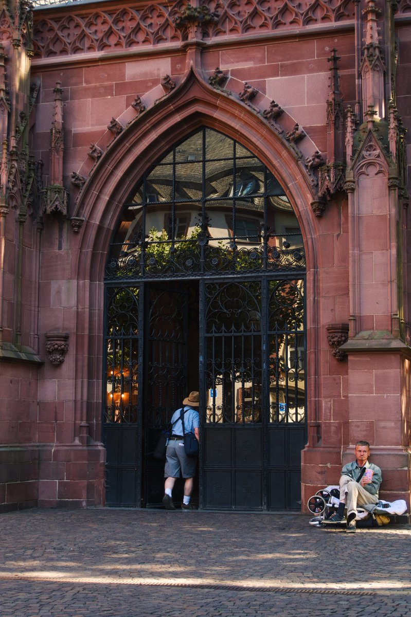 miki_jpeg's tweet photo. Classic architecture had so much character.

Shot July 2026. https://t.co/BUWsjHqioz