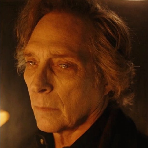 ukedulac's tweet photo. tvl is such a great reread but its so lame vampires wrinkles disappear when they’re turned. anne rice utilizes the horror of no facial creases but it still ultimately stems from her fear of natural age. one of the shows best choices was letting vampires look older. https://t.co/araD4S72Cn