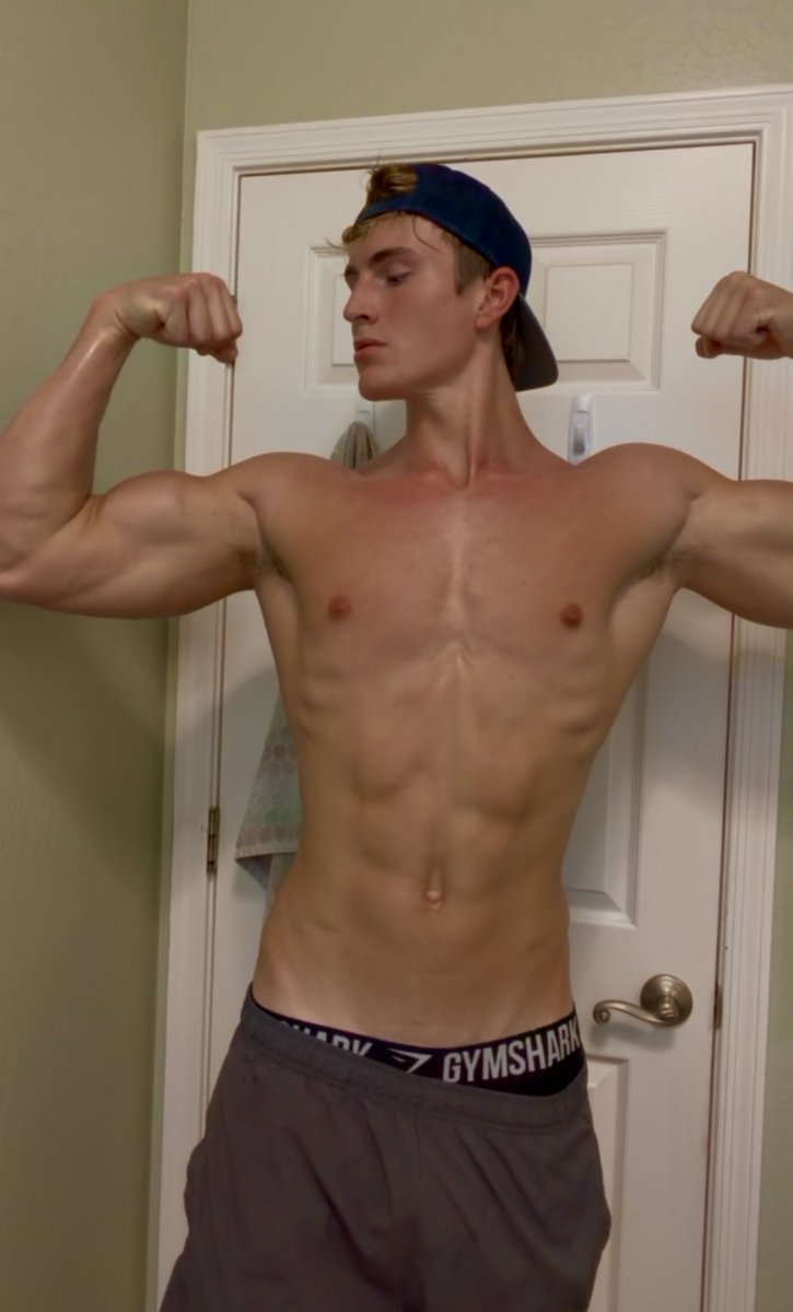 Shirtlesshotguy's tweet photo. You’re welcome https://t.co/tRyqOuEKa6