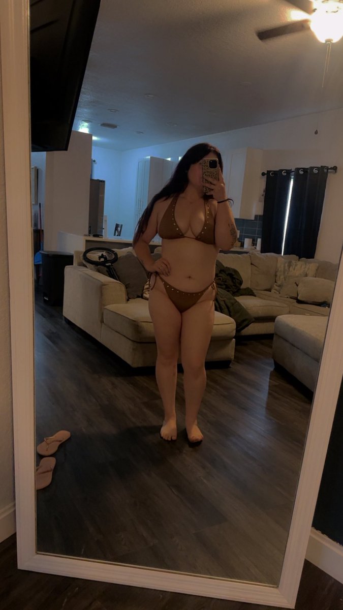 BethGoddess21's tweet photo. Hi there baby, I’m doing 50% entire menu for the next 2 days☺️☺️
New content coming today!!
Amos: bethrigdon 

https://t.co/Ra8YSkrwzu

#fypシ゚viral #trendingedit #model #OF
#spicy https://t.co/csPJucRY88