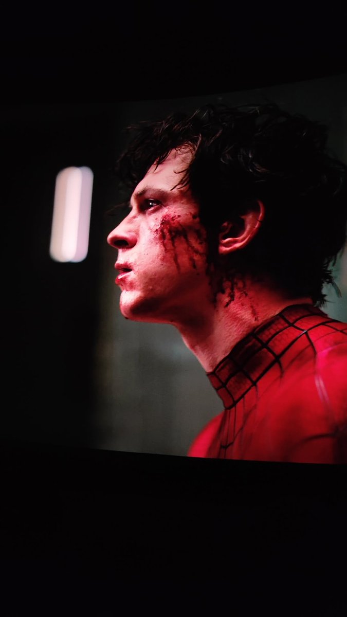 abh1frrr's tweet photo. SPIDEY BABBUUUU 💥💥💥💥
The best spiderman has ever looked, the highs and lows hit very hard

thanks to @PrasadsCinemas management for getting more posters for the later shows, I collected mine during interval

Poster crazy asaluuu💥💥💥 

Chest thumping audio #PCX, MADDDD!! https://t.co/1Wt93cL2Zf