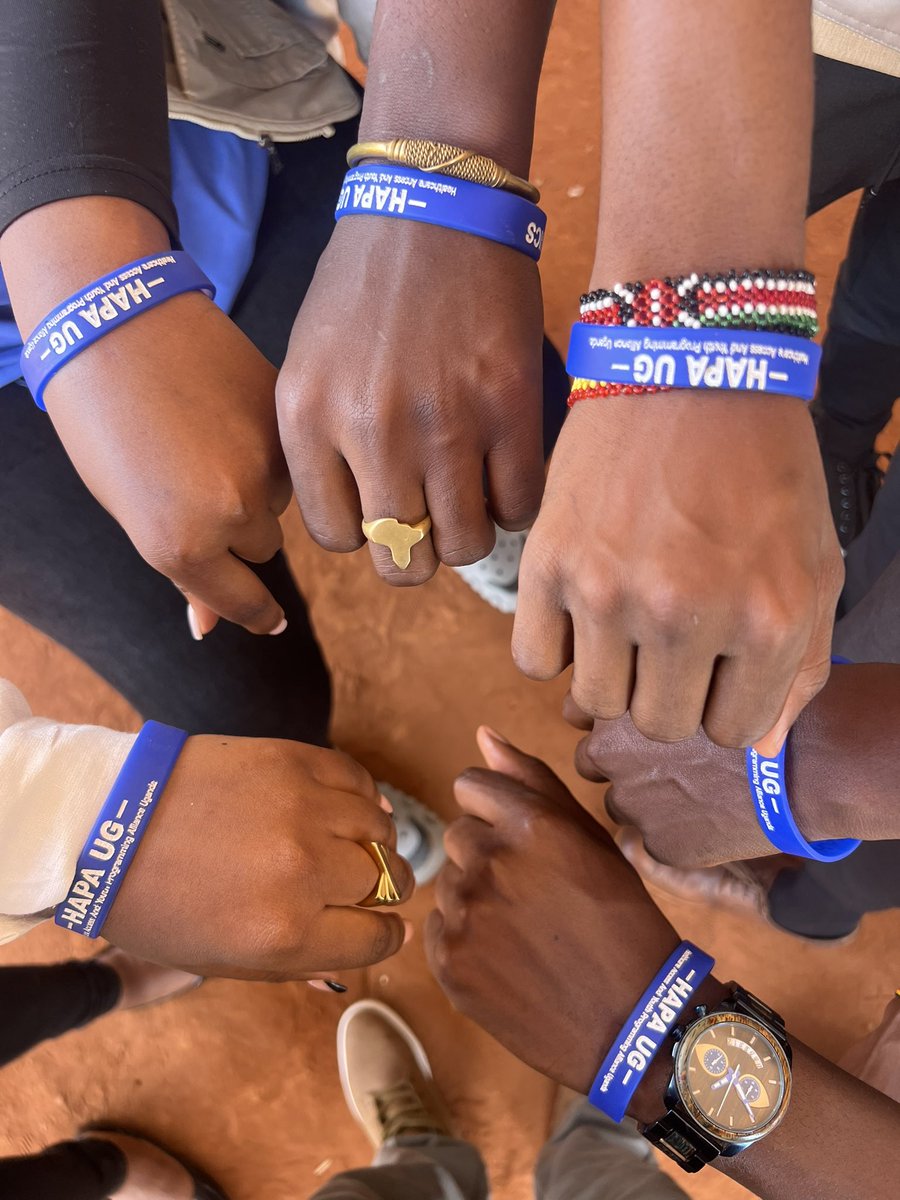 HAPAUG01's tweet photo. This is how our day started at the @FraineSupermar1  outreach. 
Thanks you  @gracenakimera7 for giving back to the community. 

@keithnamu @DigniCareUg @LwanyaagaJP @HassanLyne1 https://t.co/DSW3Jfnnf0