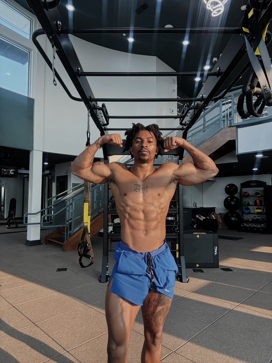 yav2x's tweet photo. Post Chest Day 🔋
(Yesterdays Files) https://t.co/MD795R9Opv