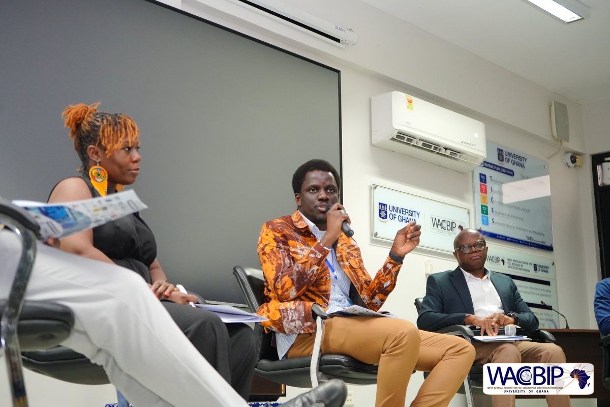 WACCBIP_UG's tweet photo. An engaging panel discussion on Addressing Climate Health Resilience in African Bioscience Research, moderated by Prof. Peter Quashie, brought together experts to examine how climate change is reshaping disease patterns and public health across Africa.
Prof. Yaw Afrane highlighted the need to integrate climate data into infectious disease research, noting that although climate influences many diseases, climate-health research remains underfunded. Prof. Mawuli Dzodzomenyo shared how his team is developing machine learning-driven early warning systems to help protect pregnant women from the effects of extreme heat, demonstrating how climate data can be translated into practical public health solutions.
#Day2 #WRC2026 #WEARWACCBIP