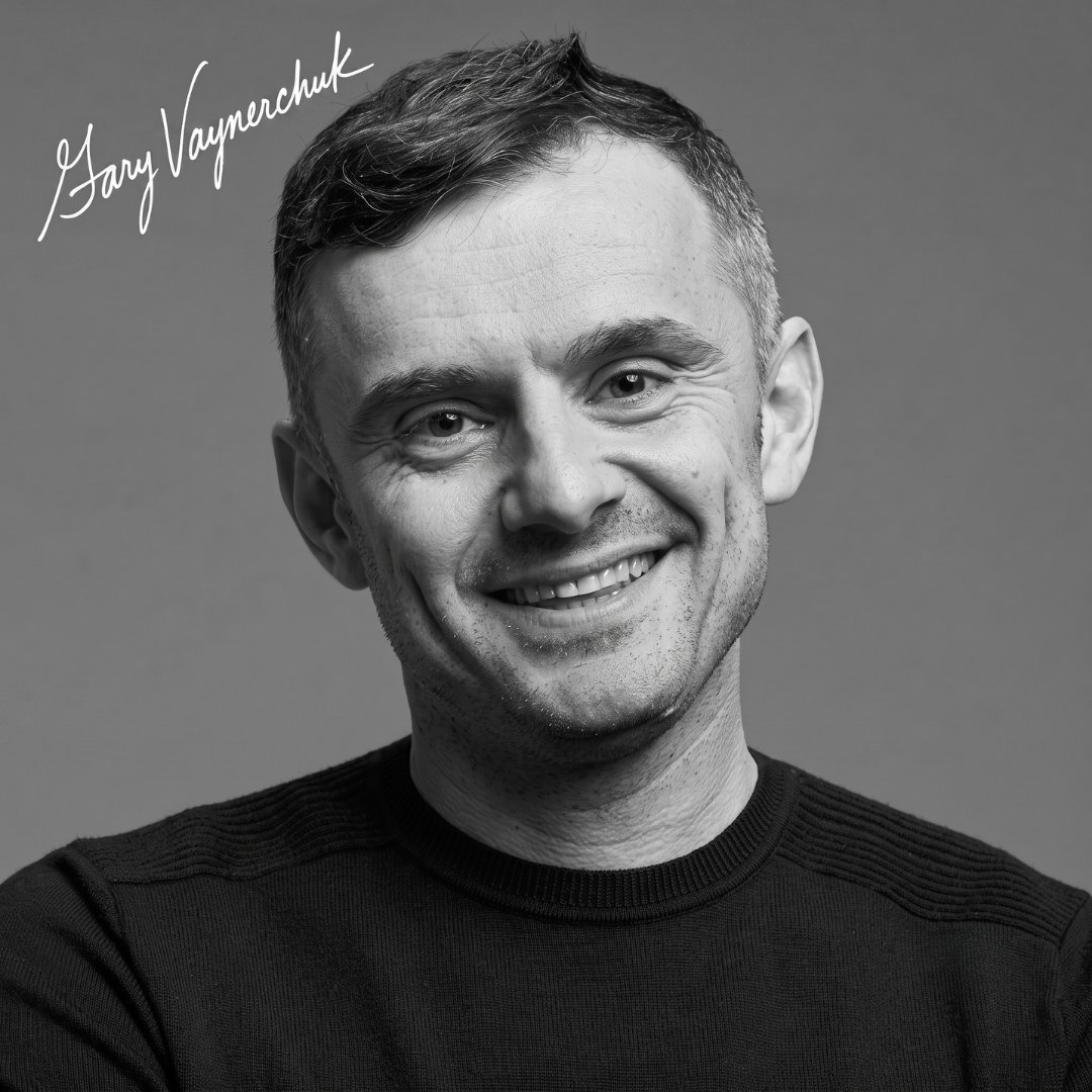 ZinaltonAndrade's tweet photo. "Só porque você não está ganhando aos 23, 27 ou 32 anos não significa que você terminou."

Gary Vaynerchuk, empresário e criador de conteúdo.

Você negligencia sua própria trajetória ao usar o ritmo alheio como régua para seu progresso.

Quando foi que você colocou na cabeça que já era para estar no topo?