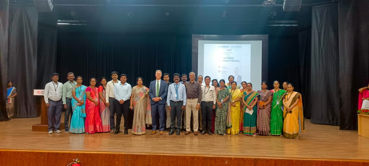 skcetofficial's tweet photo. A step towards global education! 🌎
An inspiring session with Dr. Jim Burke, President of Saint Leo University, USA, sharing valuable insights on international academic pathways and global opportunities.
#SriKrishnaInstitutions #GlobalLearning #StudyAbroad #HigherEducation https://t.co/DviM34GRxW