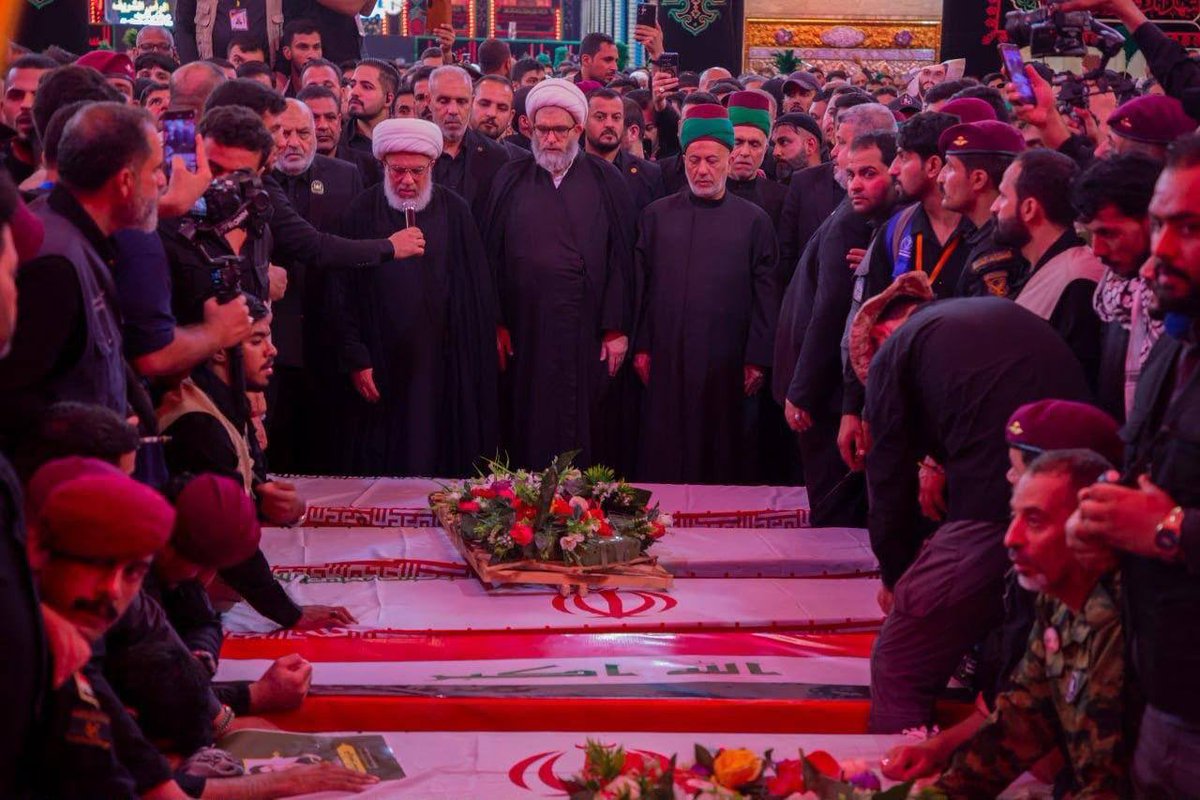 Aljabri_Ali74's tweet photo. ممثل المرجعية العليا

يأم صلاة الميت على ارواح شهداء الحشد الشعبي والحرس الثوري الاسلامي ، الذين غدرهم الكيان السعودي وامريكا الشيطان الأكبر ،

المليشيات الشريفة المجاهدين المضحين أبناء العراق
يقتـ ـلون بغدر على يد إخوة ابستين المنحرفين الزنادقة

#يالثارات_شهداء_الاربعين https://t.co/pzqZBaEB4E