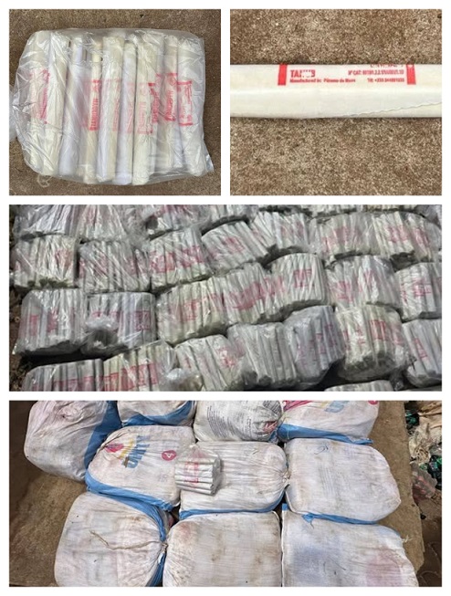 visagesdubenin's tweet photo. Saisie record de 3 295 bâtons d'explosifs par la Douane Béninoise
https://t.co/zsNnZWBK5z
#Bénin, #Douane, #Djougou, #Sécurité, #LutteContreLaFraude, #VisBen, #wasexo, #Atacora, #SRLCF, #SûretéNationale, #VisagesDuBenin
*Chaîne WhatsApp* :
https://t.co/Pq6WMwFGHT https://t.co/V9etDdyO54