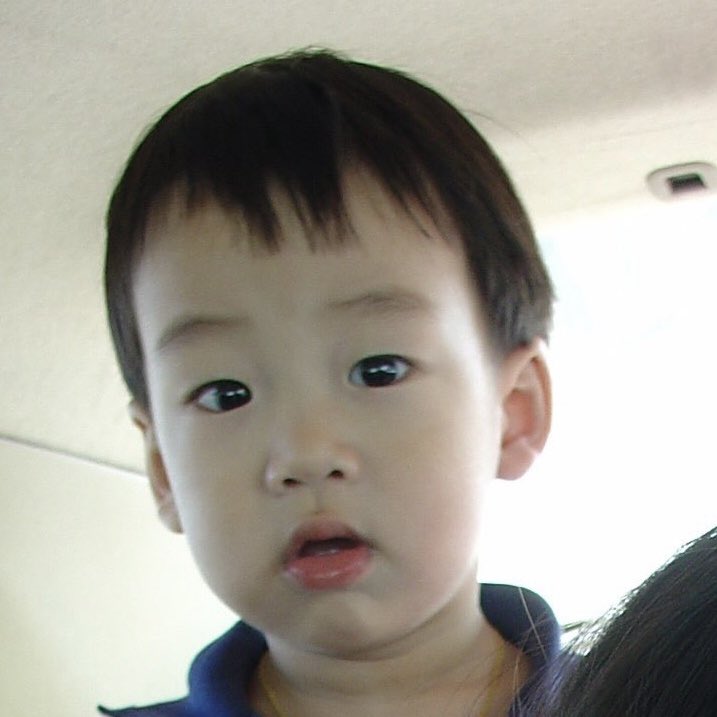 lanagx9's tweet photo. ลูกชิ้นของฉัน
ลูกชิ้นของฉัน
ลูกชิ้นของฉัน
ท่าทางไม่ปลอดภัย
ของรักของหวง
ของซื้อของขาย
ตะเกียบอย่ายื่นมานะ
ฉันไม่ยอม
อย่ามาแย่งลูกชิ้นฉันเลย https://t.co/KnoHOo0uPJ
