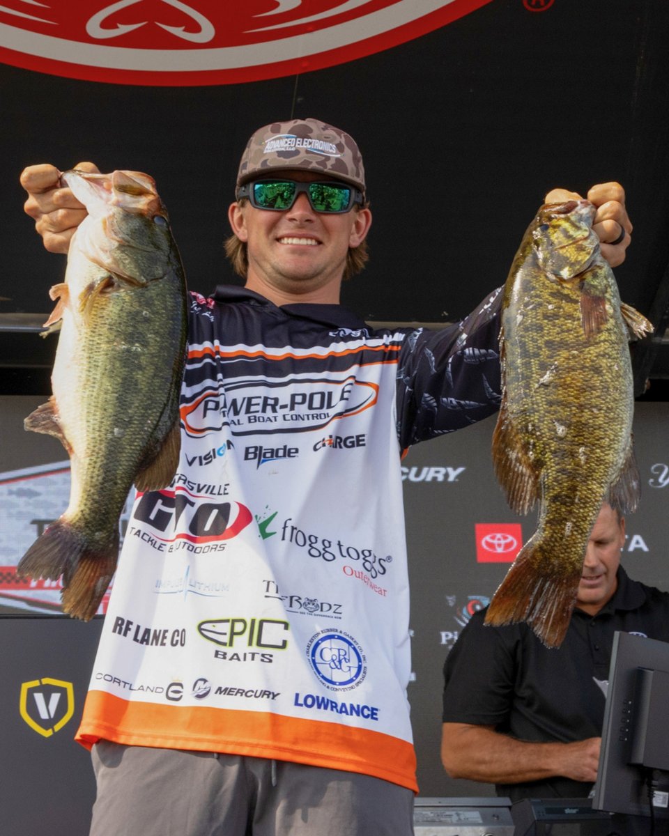 TackleWarehouse's tweet photo. On the closeout tournament of the regular @MajorLeagueFish Tackle Warehouse Pro Circuit season, #CalLane put together one of the best tournaments ever witnessed on Lake Champlain. Weighing in more than 20 pounds every day of the event, Lane delivered a 3-day total of 65-7 and broke the MLF record for largest 3-day catch at Lake Champlain. Catching smallmouth on a minnow and punching mats for largemouth, Lane pulled off a win 🏆 that, for him, has been a long time coming.
Shop Lane's Winning Pattern 👉 https://t.co/APpAVBDPHa
📸 MLF, Jody White, Rob Matsuura
#TackleWarehouse #TWProCircuit | #MLF #LakeChamplain