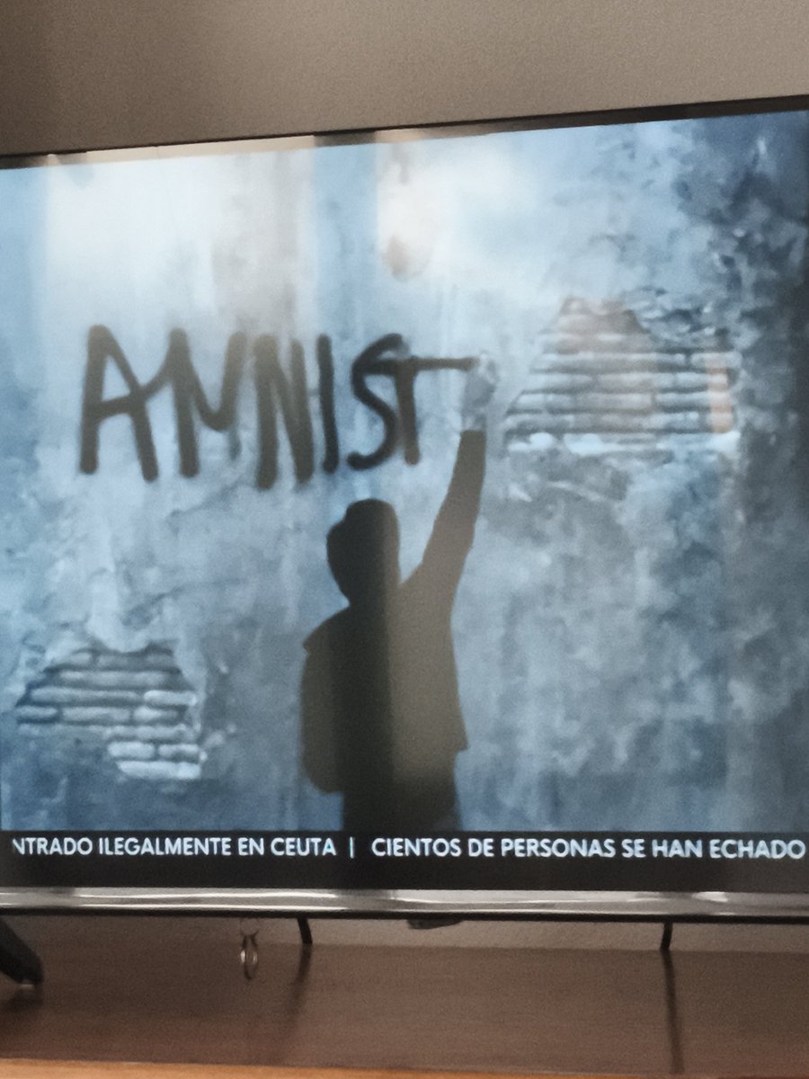 diegobadajoz's tweet photo. #indultocorrupción  Ver a televisión española intentar lavar el indulto a Laura Borrás, mezclandolo con los indultosny amnistías del 76 es bochornoso y repugnante https://t.co/bRhS2tMDJK