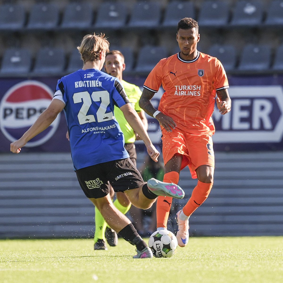 De Marke Sports tweet media
