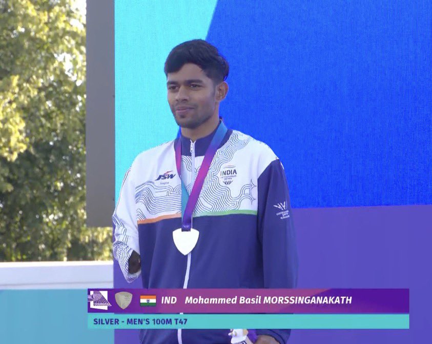 TheKhelIndia's tweet photo. 📸 PODIUM PICTURES FOR 100M T47

🏅 Dilip Gavit
🥈 Mohd Basil https://t.co/gDNcokzyLW