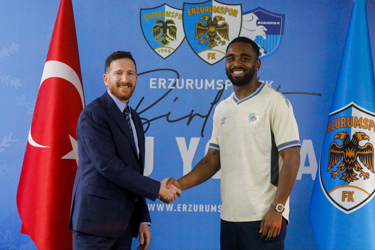 Erzurumspor's tweet photo. ✍️ Gyrano Kerk’le resmî sözleşme imzaladık. 

Camiamıza hayırlı olsun! 💙🤍 https://t.co/eLD9DJgXZo