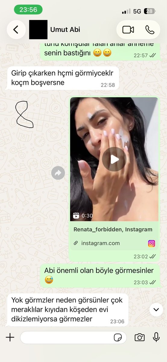 Frame24069783's tweet photo. İstanbullu aptal sarışın bir kez daha oğlunu evden kovdurup sikicisini eve alıyor. Ancak bu kez annesi sabaha kadar rahatça vurdursun diye cuckson, bir arkadaşında kalmak zorunda kalıyor.
(Part 2)
#cuckold #sizequeen #raceplay #bnwo #snowbunny #cuckson https://t.co/lbH1Eh1hVu
