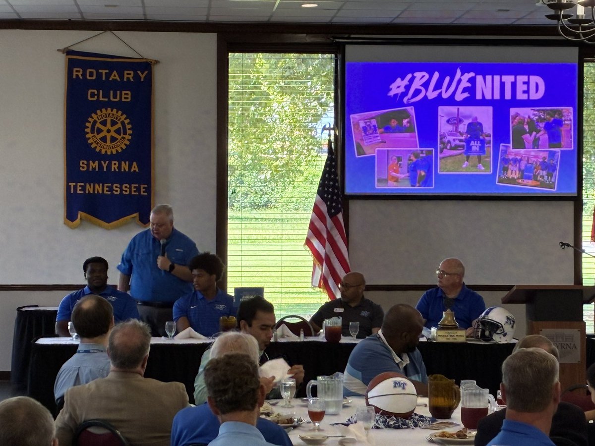 ldeleon5's tweet photo. Packed house for the Smyrna stop of the Blue Raider Blitz!! Always love being here in Smyrna &amp; grateful for this town’s support. #BLUEnited #LetsGoBlue https://t.co/7nzkl9POA4